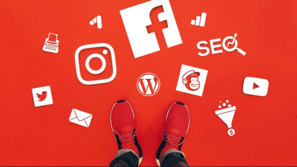 Social Media Marketing Agency : Digital Marketing + Business